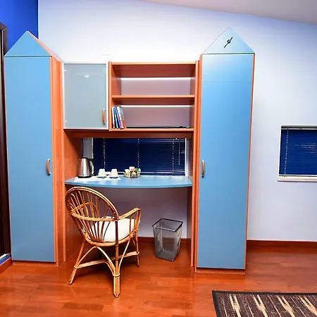 فندق مبيت وإفطار Agave 64 3*